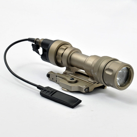 EX192-QD SureFire M952V Dual Output LED Weapon Flashlight Tan